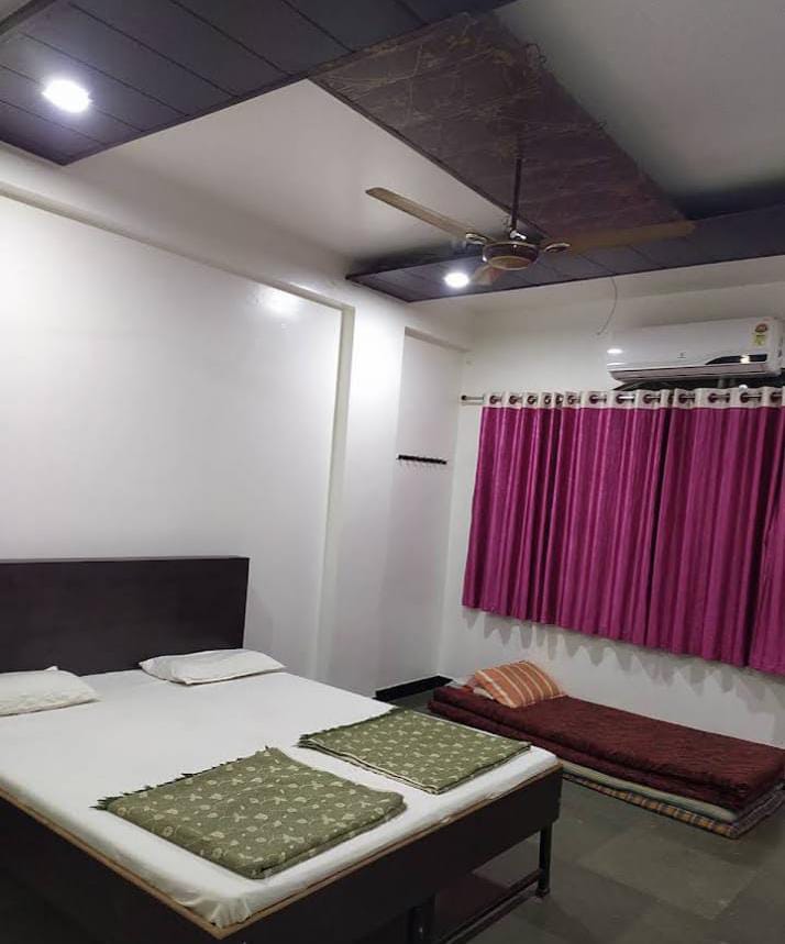 Premium Suite at Shree Swaminarayan Dharamshala